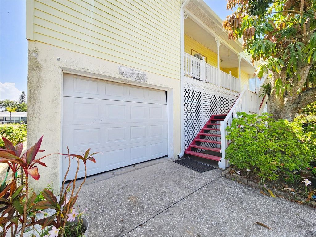 Photo of 13922 Raie Avenue, Hudson, FL 34667 (MLS # TB8418825)