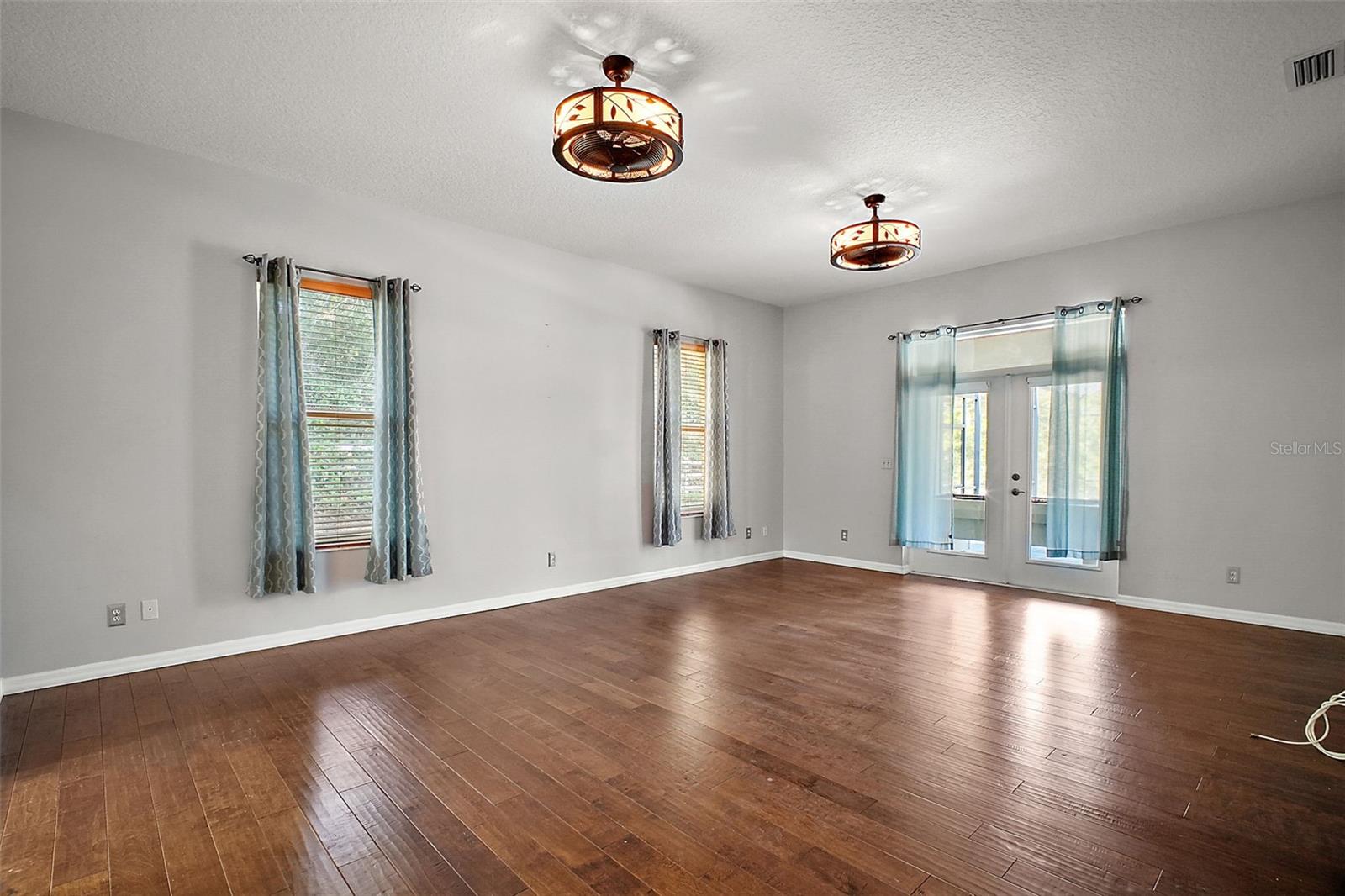 HIGHLAND RESERVE SUB - Residential
