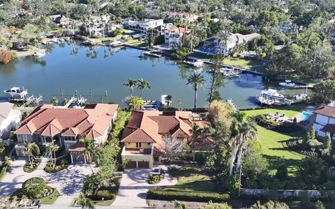 A home in SARASOTA