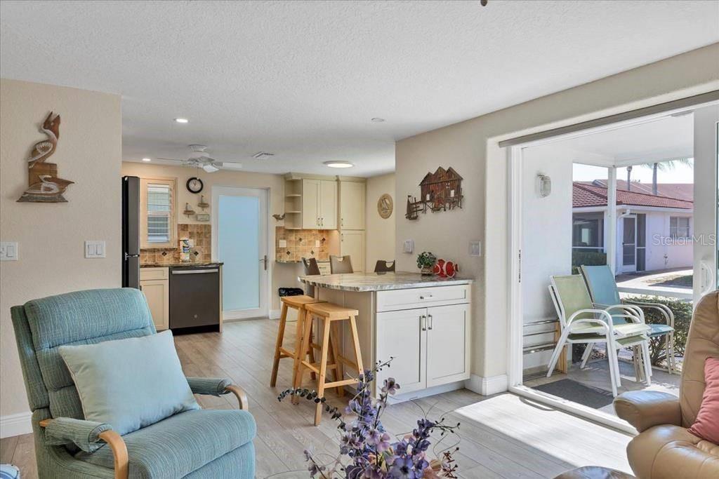 6154 MIDNIGHT PASS ROAD C08