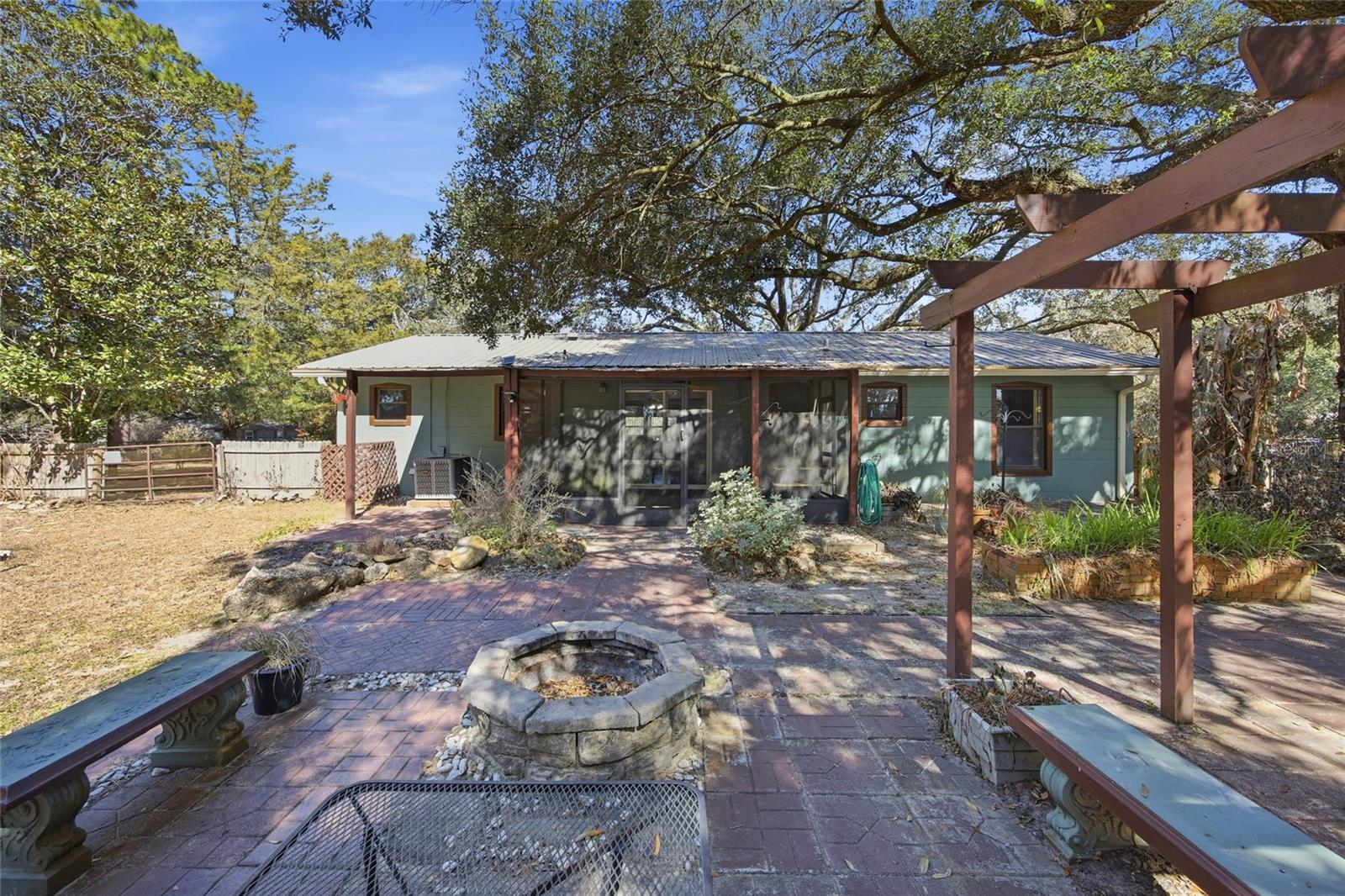 QUAIL RUN - Residential