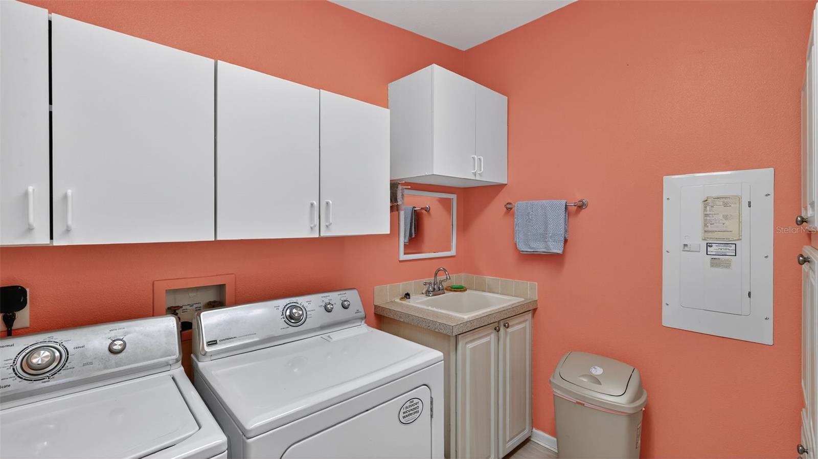 ZEPHYRHILLS COLONY CO - Residential