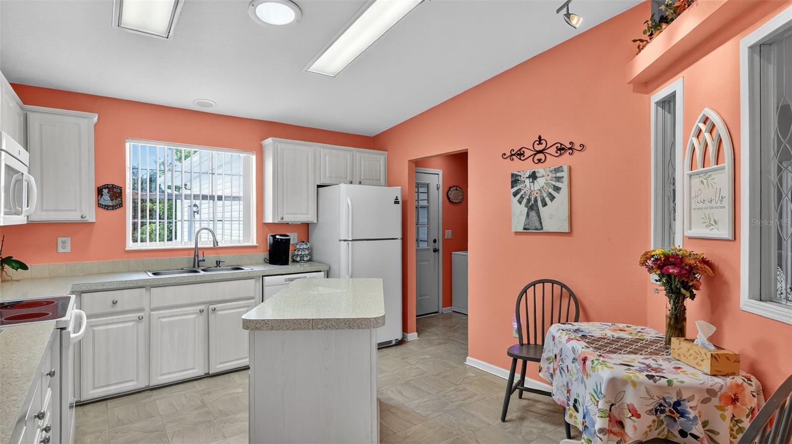 ZEPHYRHILLS COLONY CO - Residential