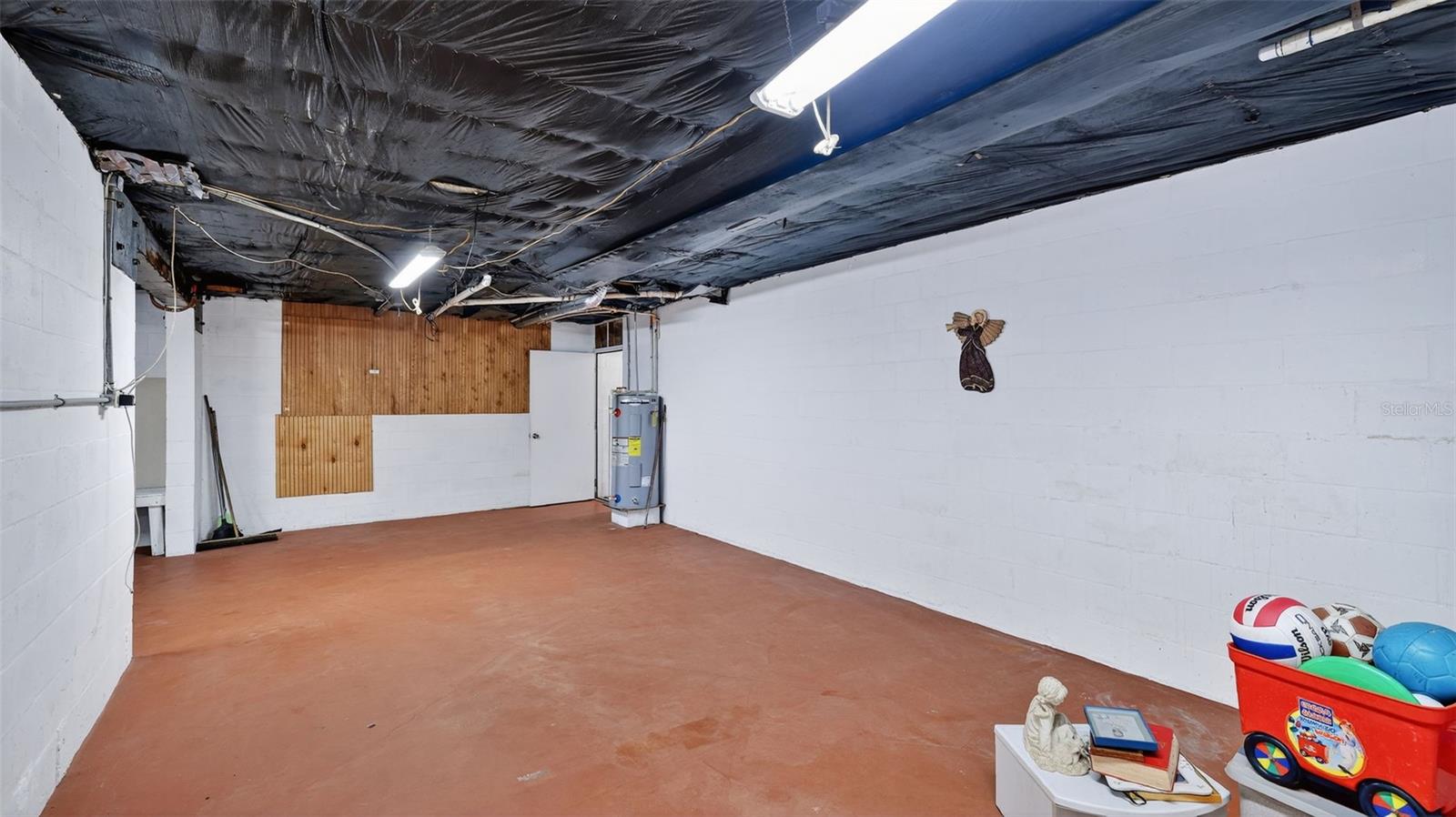 ZEPHYRHILLS COLONY CO - Residential