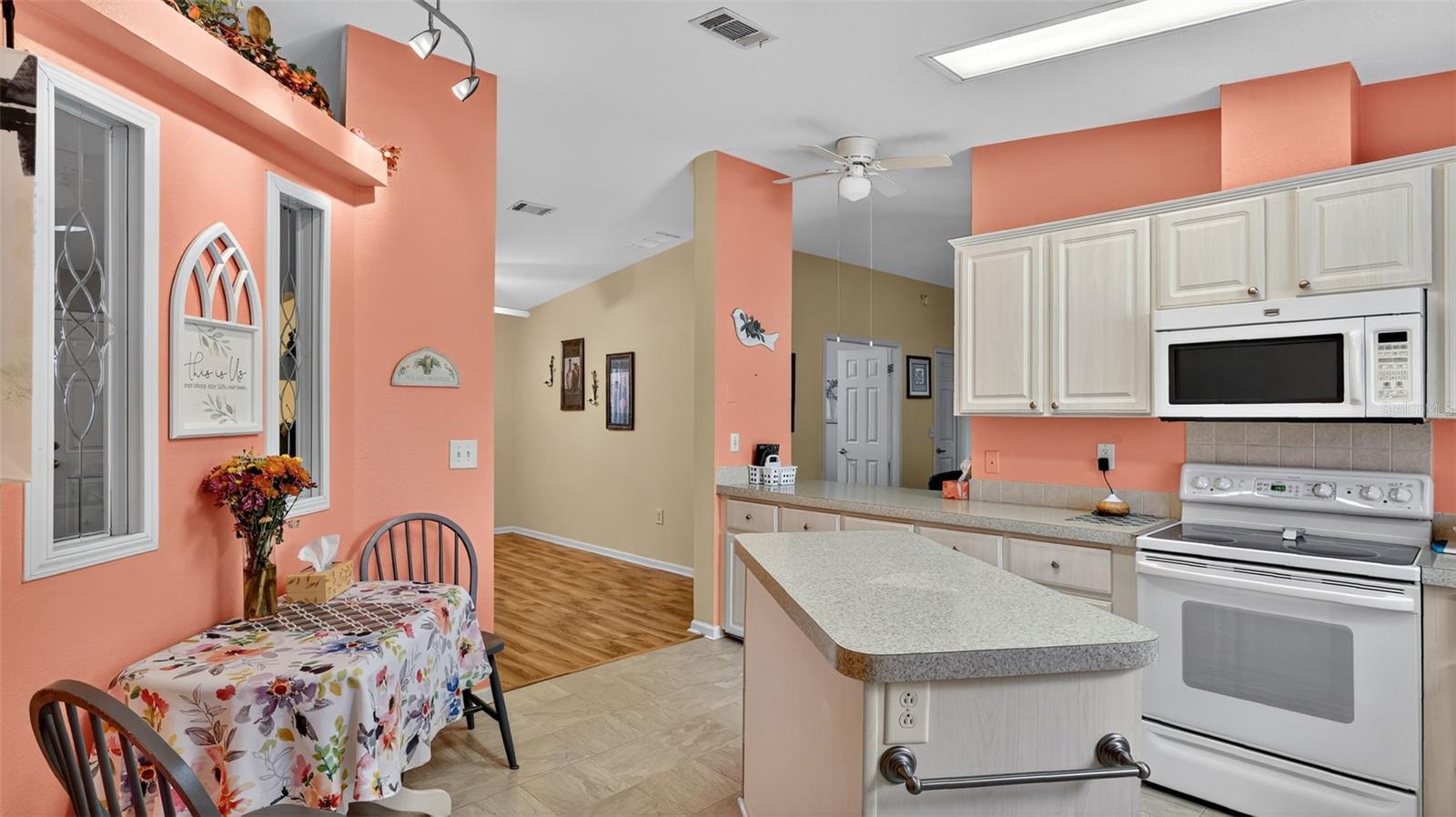 ZEPHYRHILLS COLONY CO - Residential