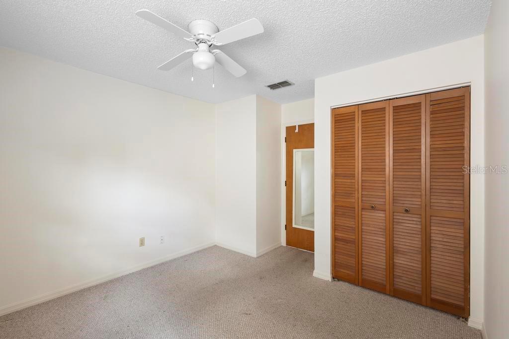 BREEZEWOOD VILLAGE CONDO PH 01-04 - Residential