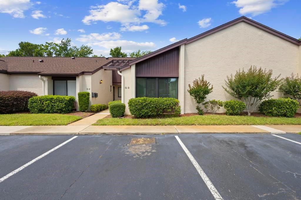BREEZEWOOD VILLAGE CONDO PH 01-04 - Residential