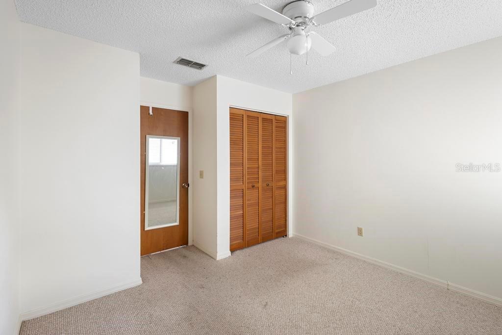 BREEZEWOOD VILLAGE CONDO PH 01-04 - Residential