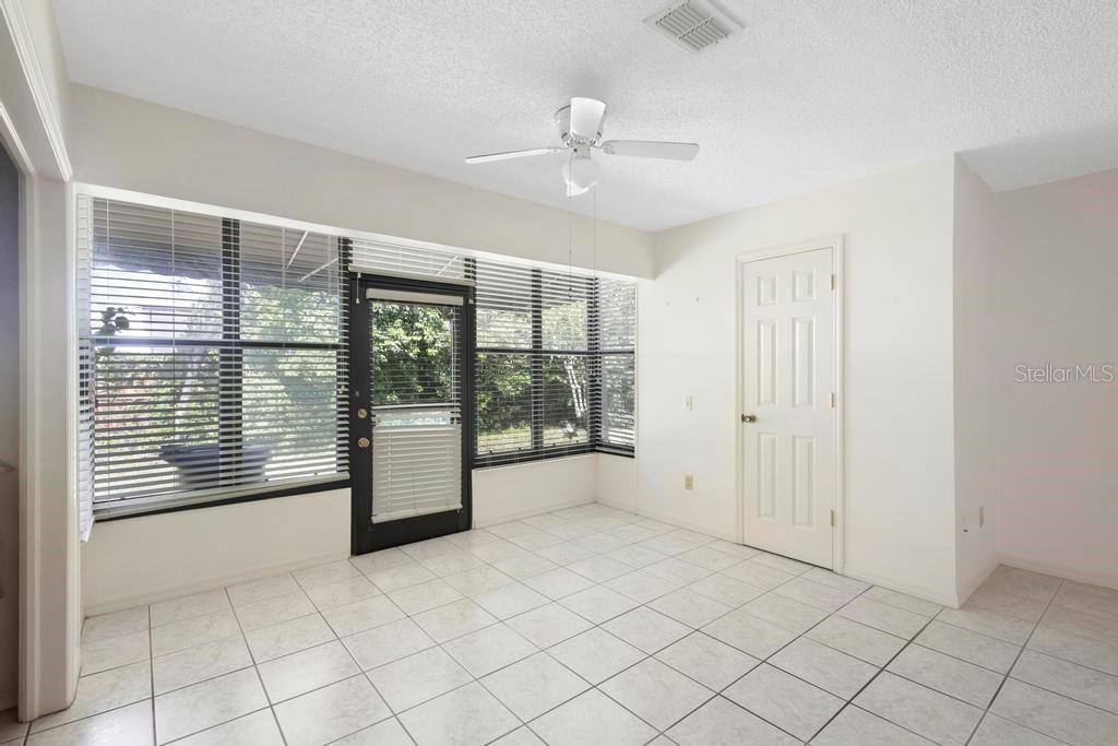 BREEZEWOOD VILLAGE CONDO PH 01-04 - Residential