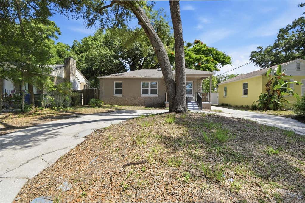 Photo of 1416 E Mohawk Avenue, Tampa, FL 33604 (MLS # O6415531)
