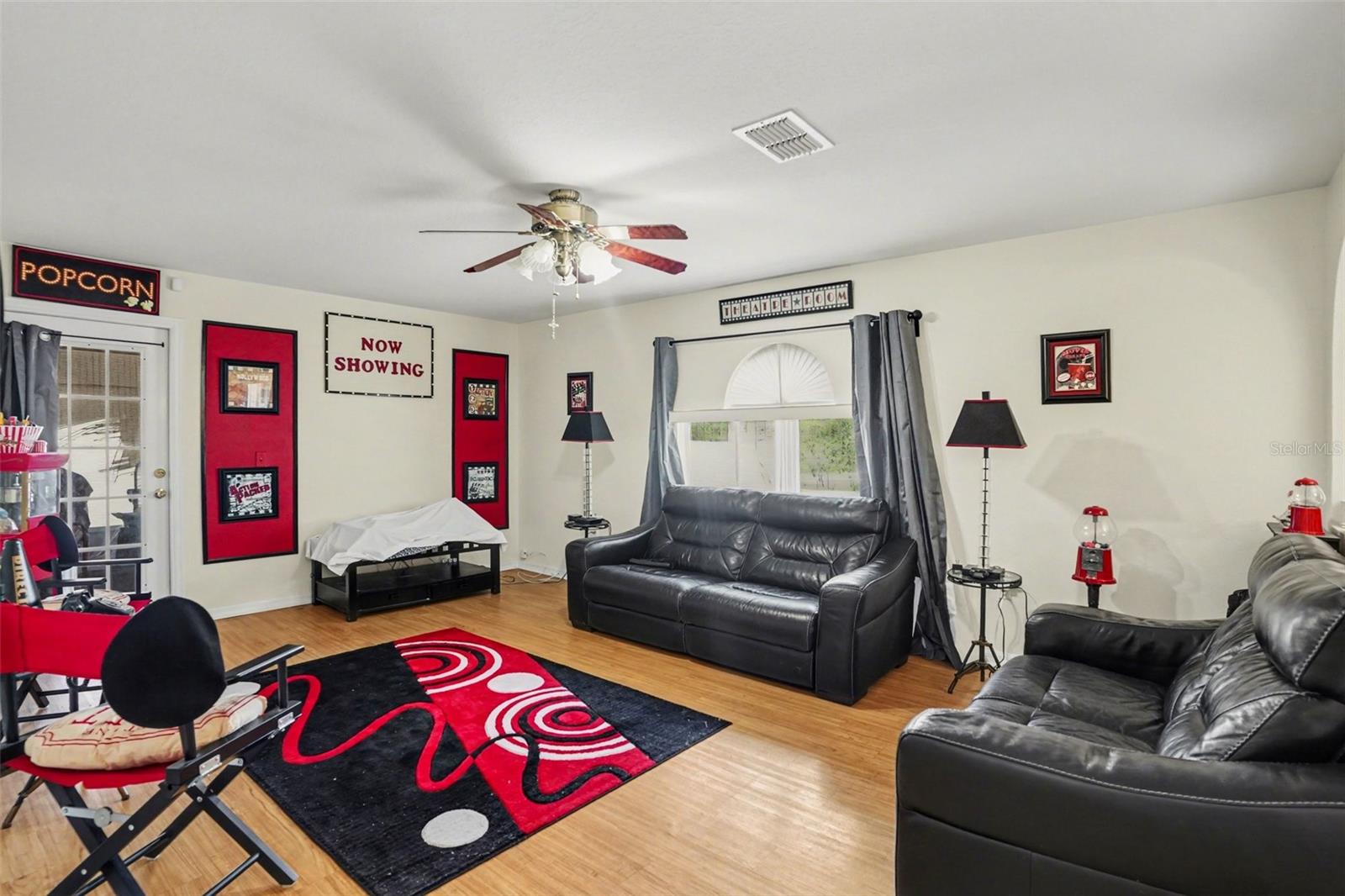 720 VALRICO HILLS LANE