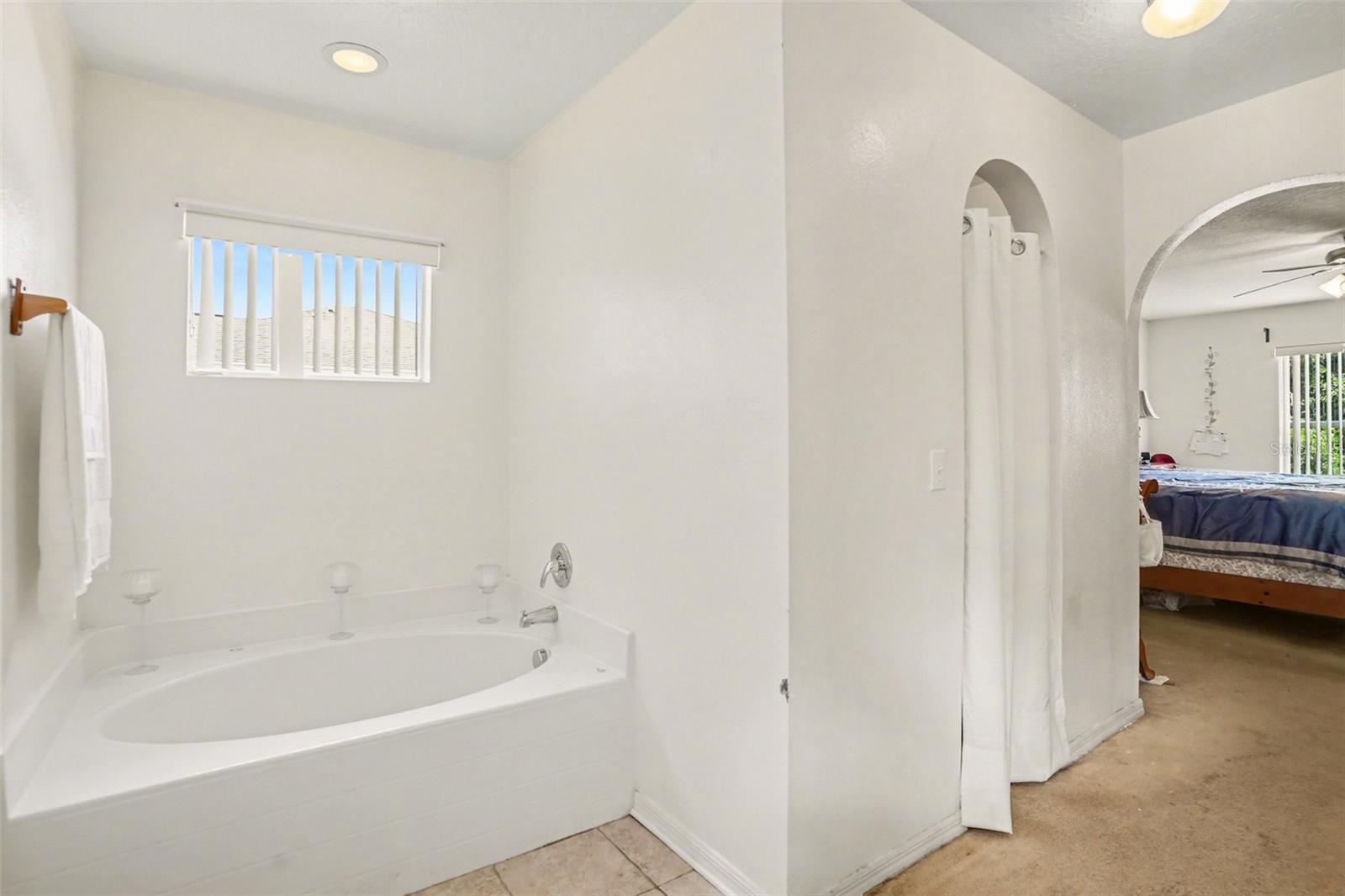 VALRICO HEIGHTS ESTATES - Residential