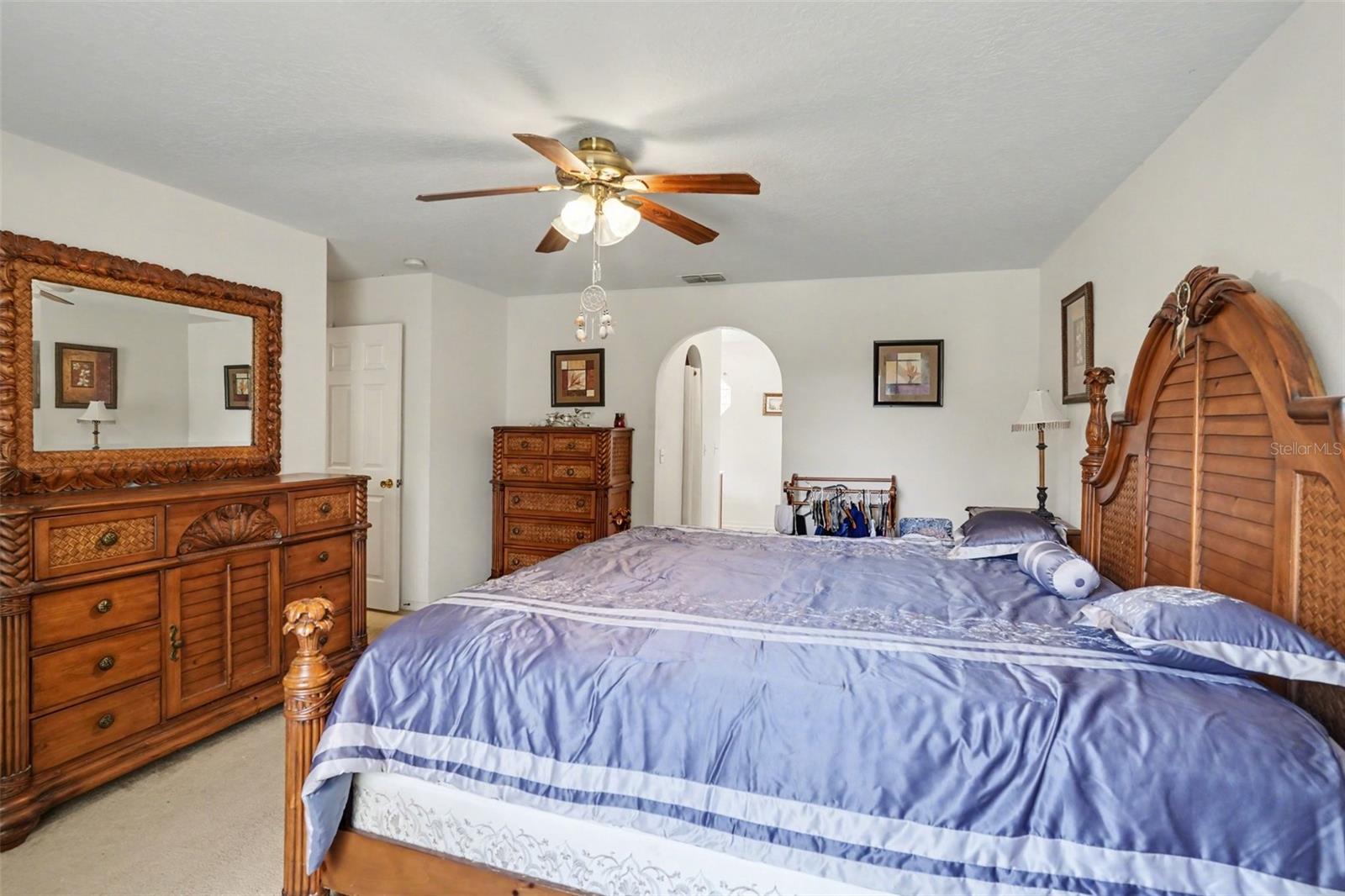 VALRICO HEIGHTS ESTATES - Residential