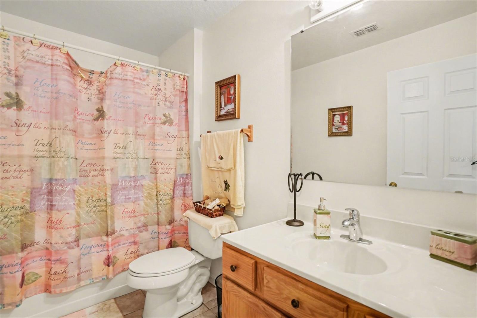 VALRICO HEIGHTS ESTATES - Residential