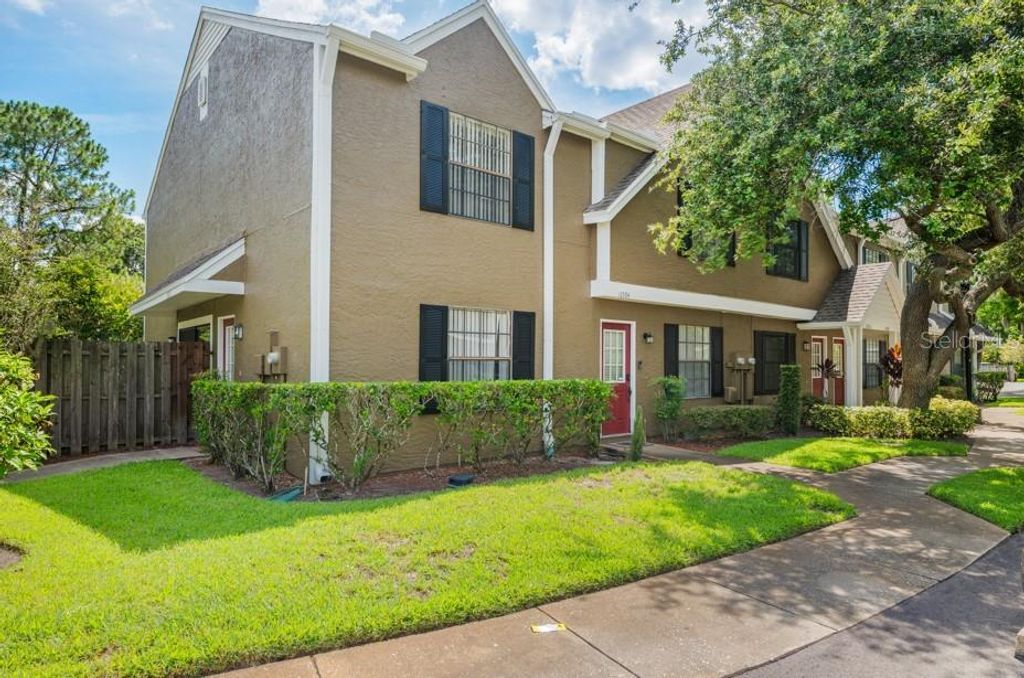 Photo of 16504 Lake Brigadoon Circle, Tampa, FL 33618 (MLS # TB8382665)