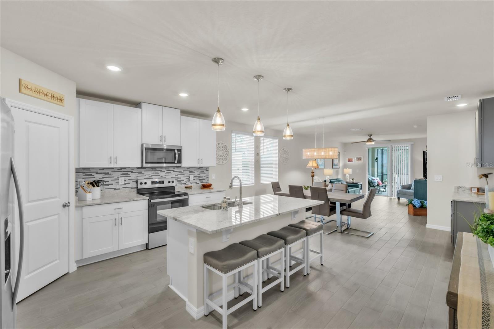 152 LAZY SHORE DRIVE