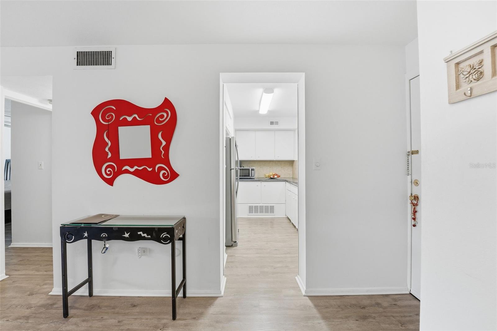 STRATHMORE VILLAGE GREEN - Residential