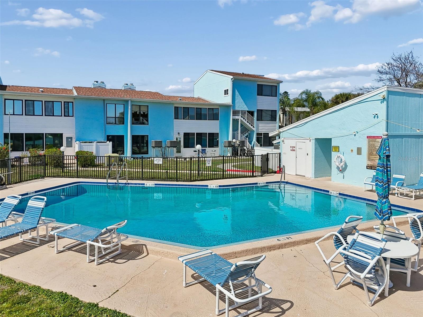 WINDRUSH COVE PH 1 CONDO - Residential