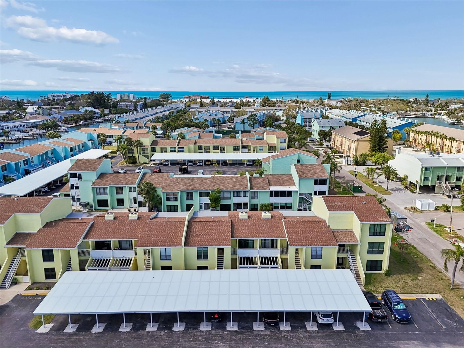 WINDRUSH COVE PH 1 CONDO - Residential