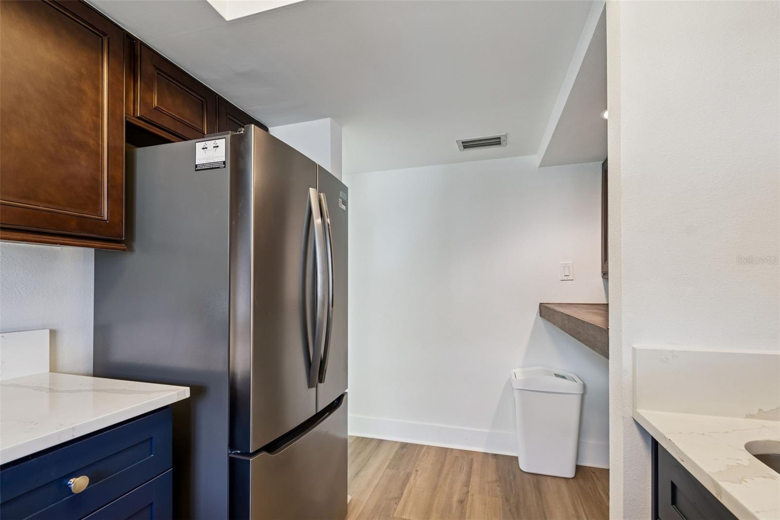 WINDRUSH COVE PH 1 CONDO - Residential