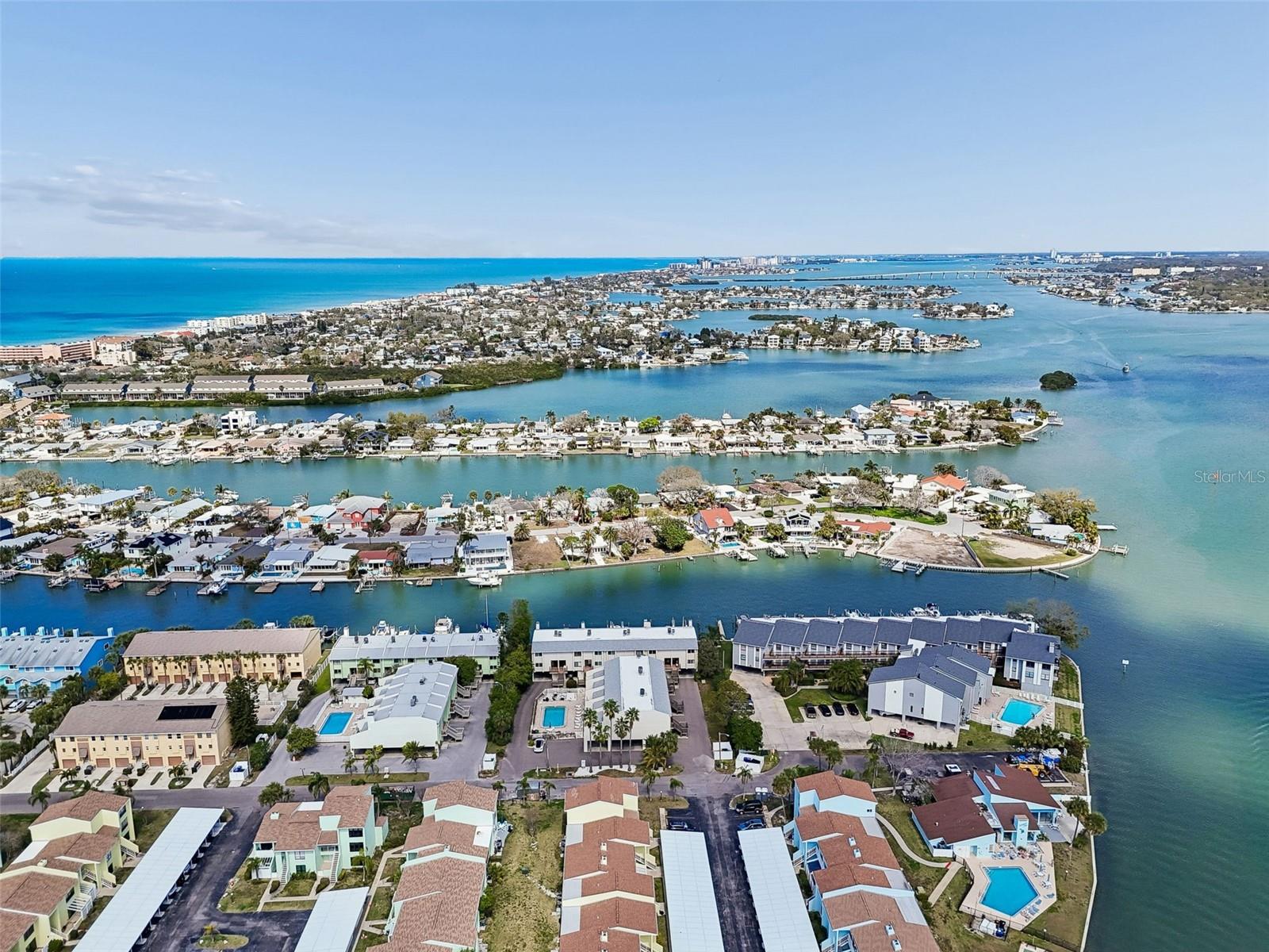 WINDRUSH COVE PH 1 CONDO - Residential