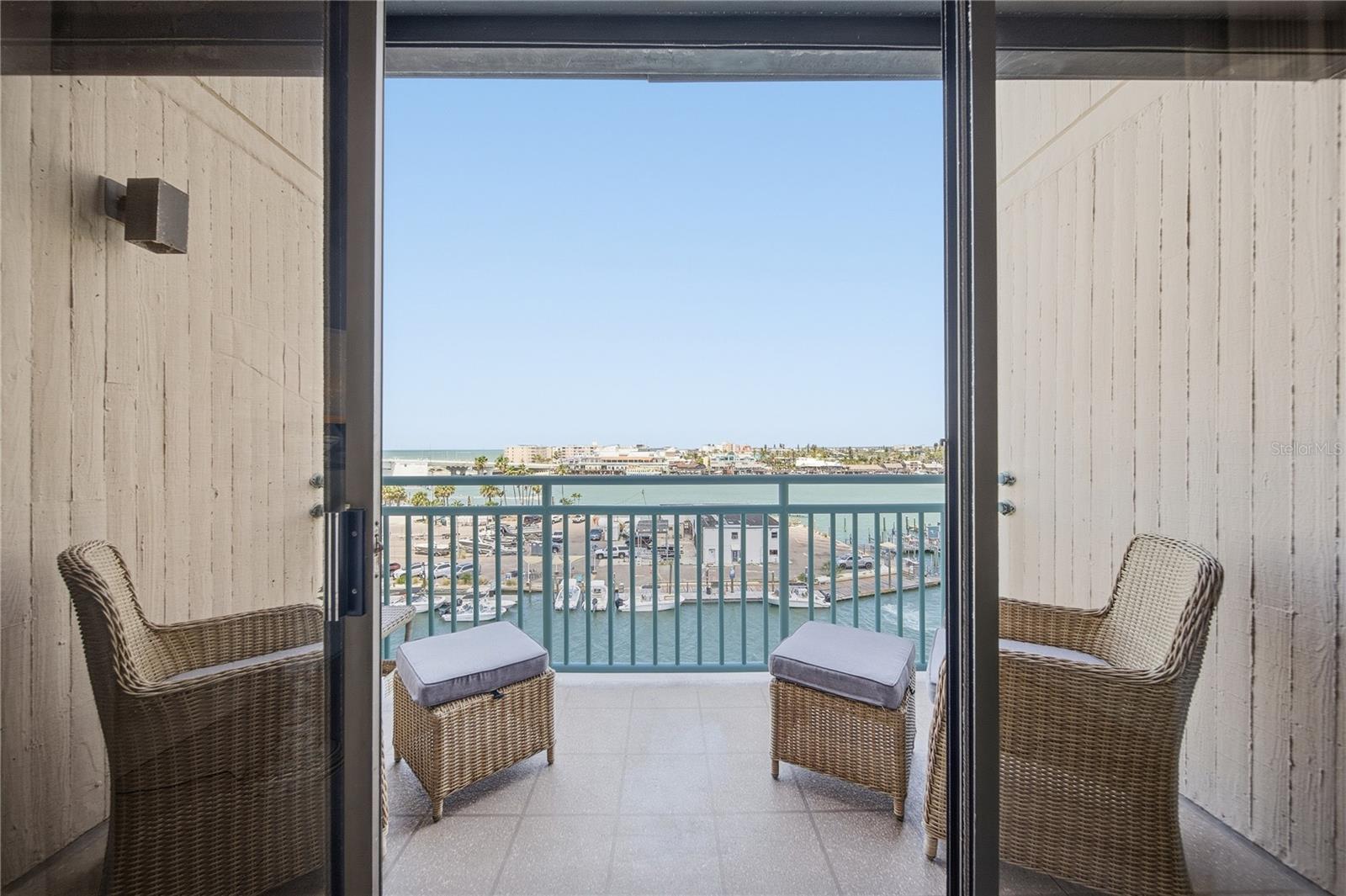 KEY CAPRI CONDO - Residential