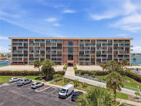 Photo of 1 Key Capri #603W, Treasure Island, FL 33706 (MLS # TB8509005)