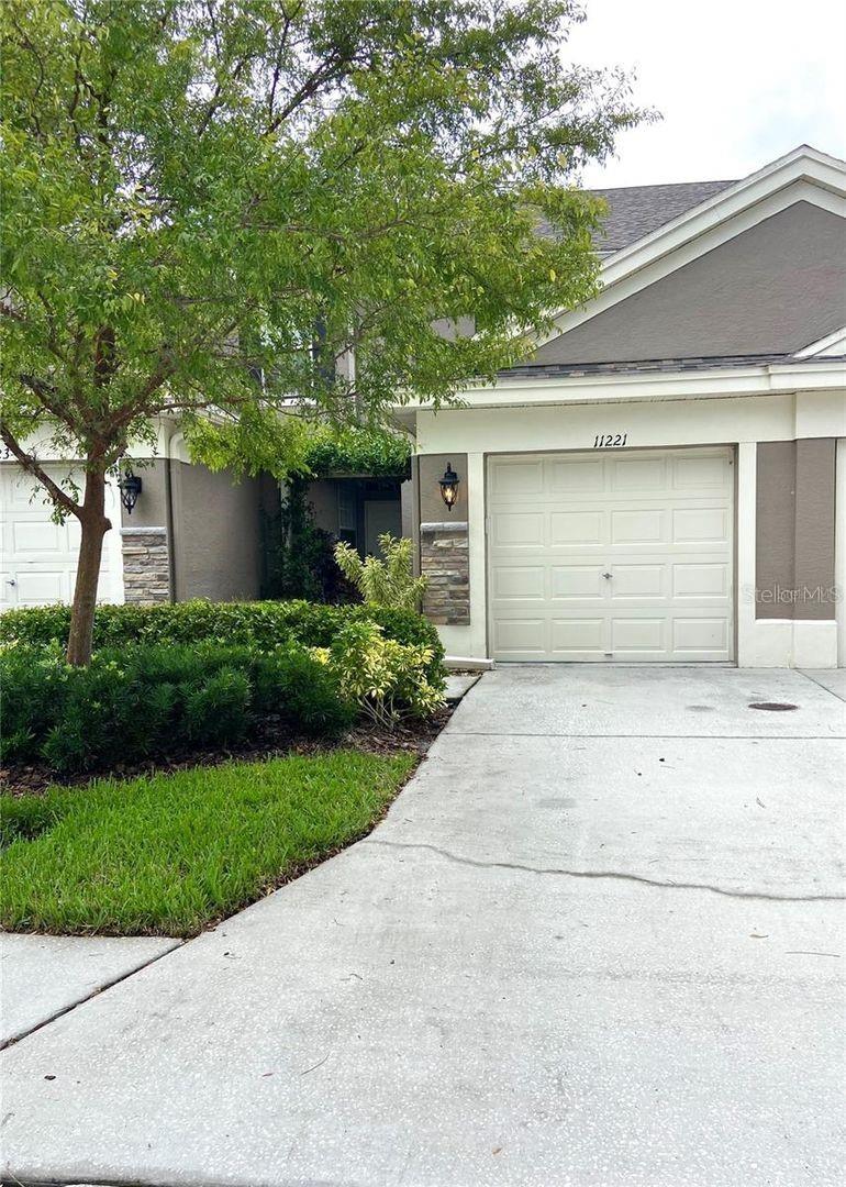 11221 WINDSOR PLACE CIRCLE
