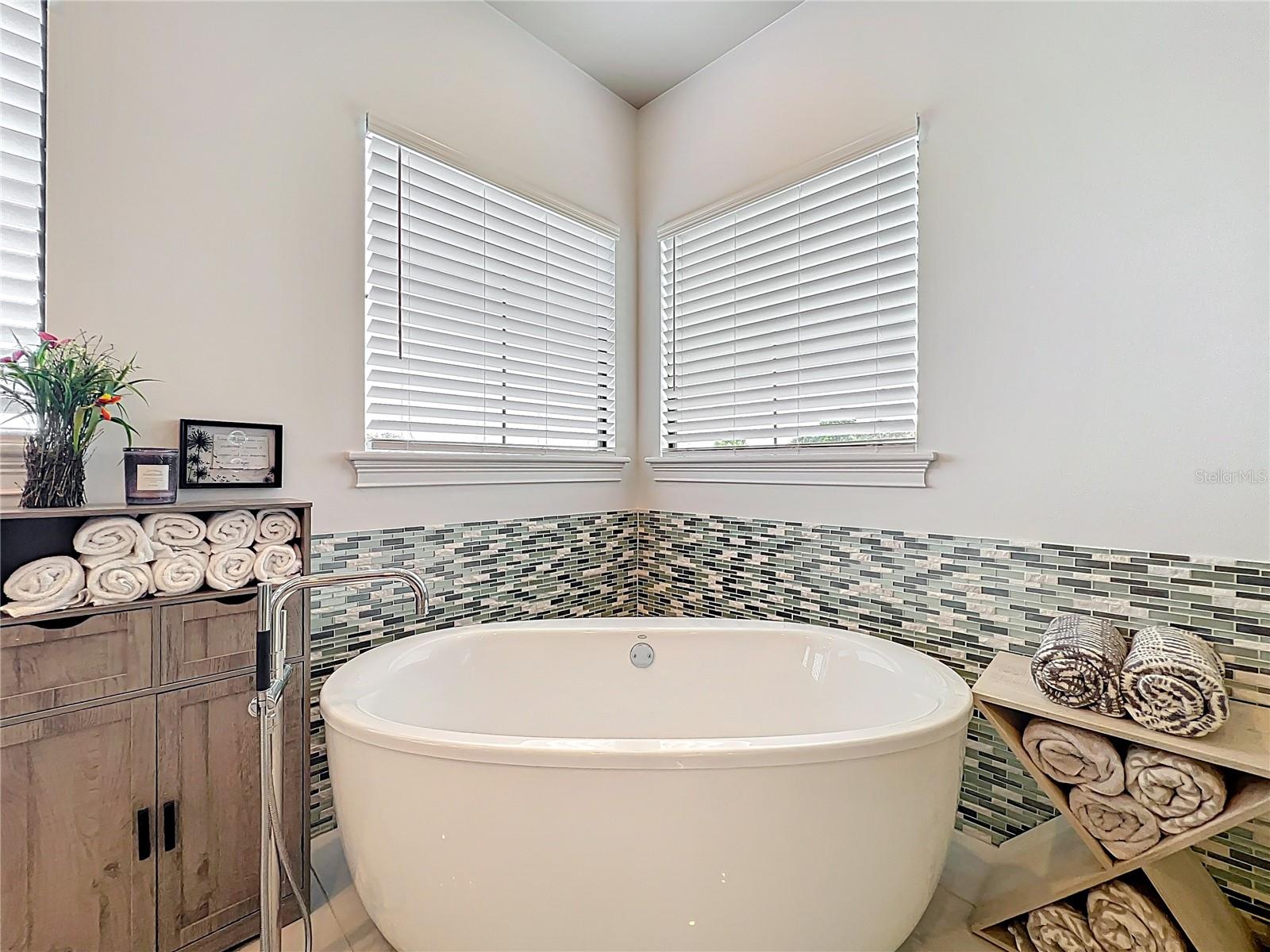 BELLA COLLINA WEST SUB - Residential