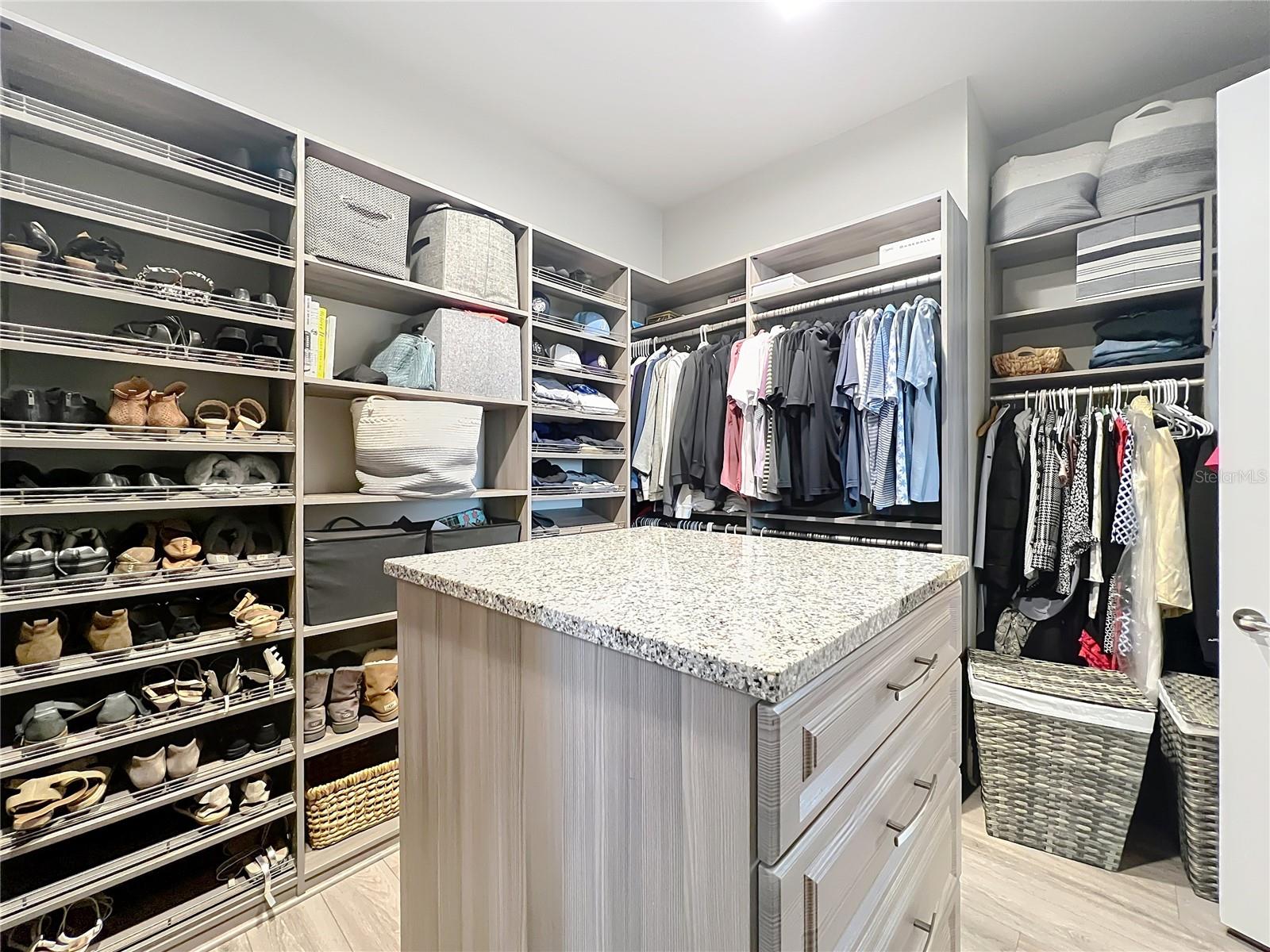 BELLA COLLINA WEST SUB - Residential