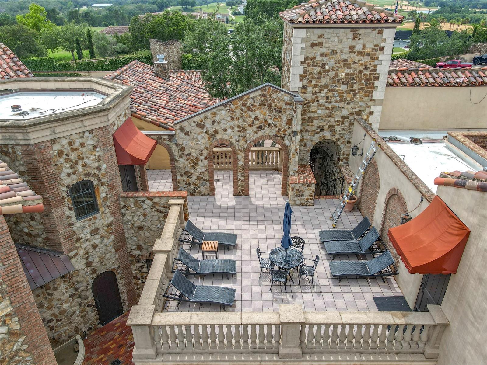 BELLA COLLINA WEST SUB - Residential