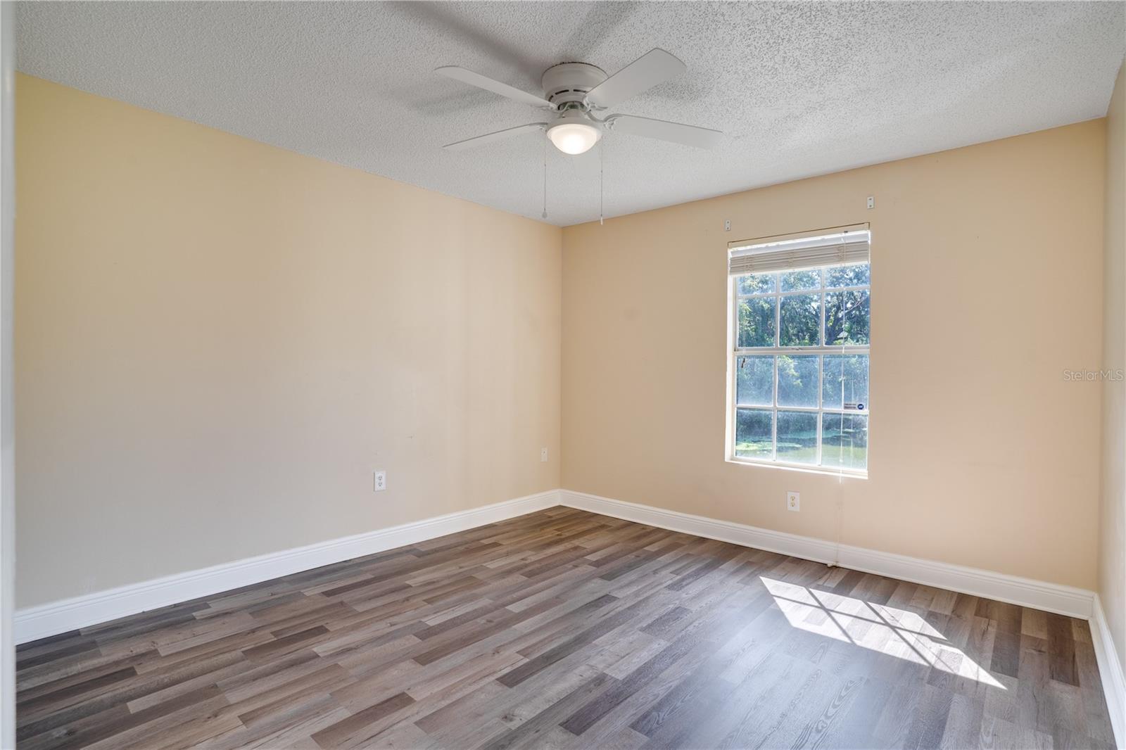 PARK LAKE AT PARSONS A CONDOMI - Residential Lease