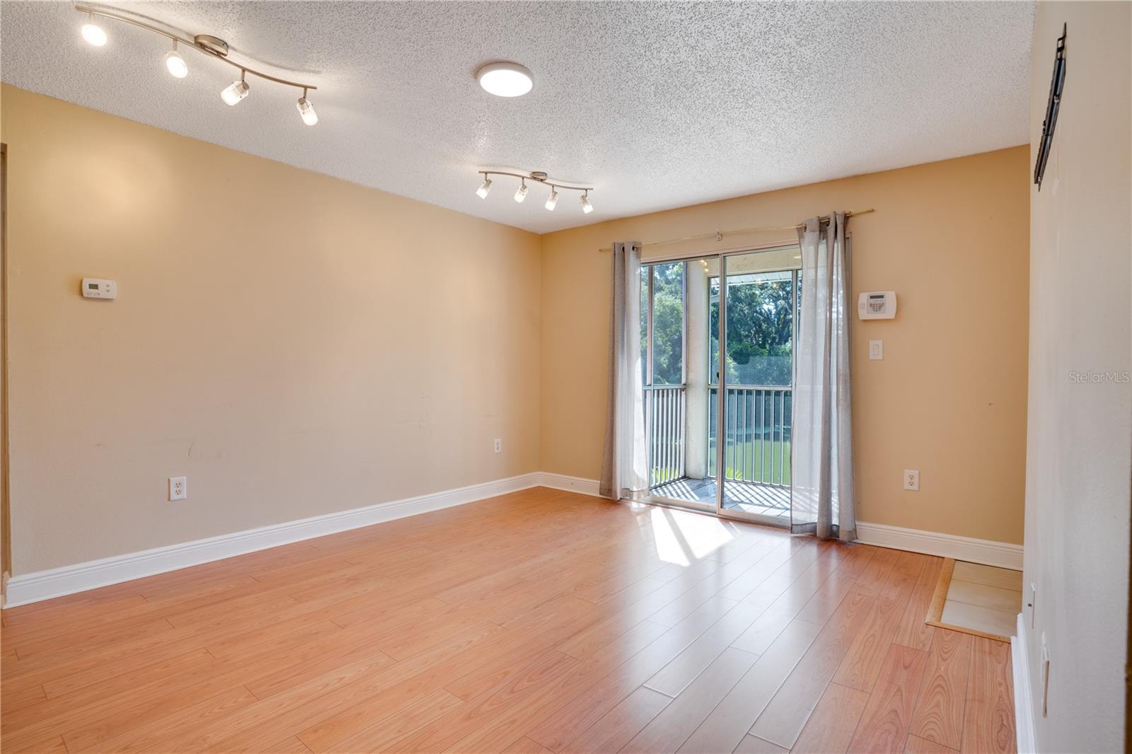 PARK LAKE AT PARSONS A CONDOMI - Residential Lease