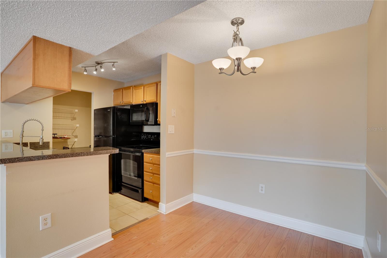 PARK LAKE AT PARSONS A CONDOMI - Residential Lease