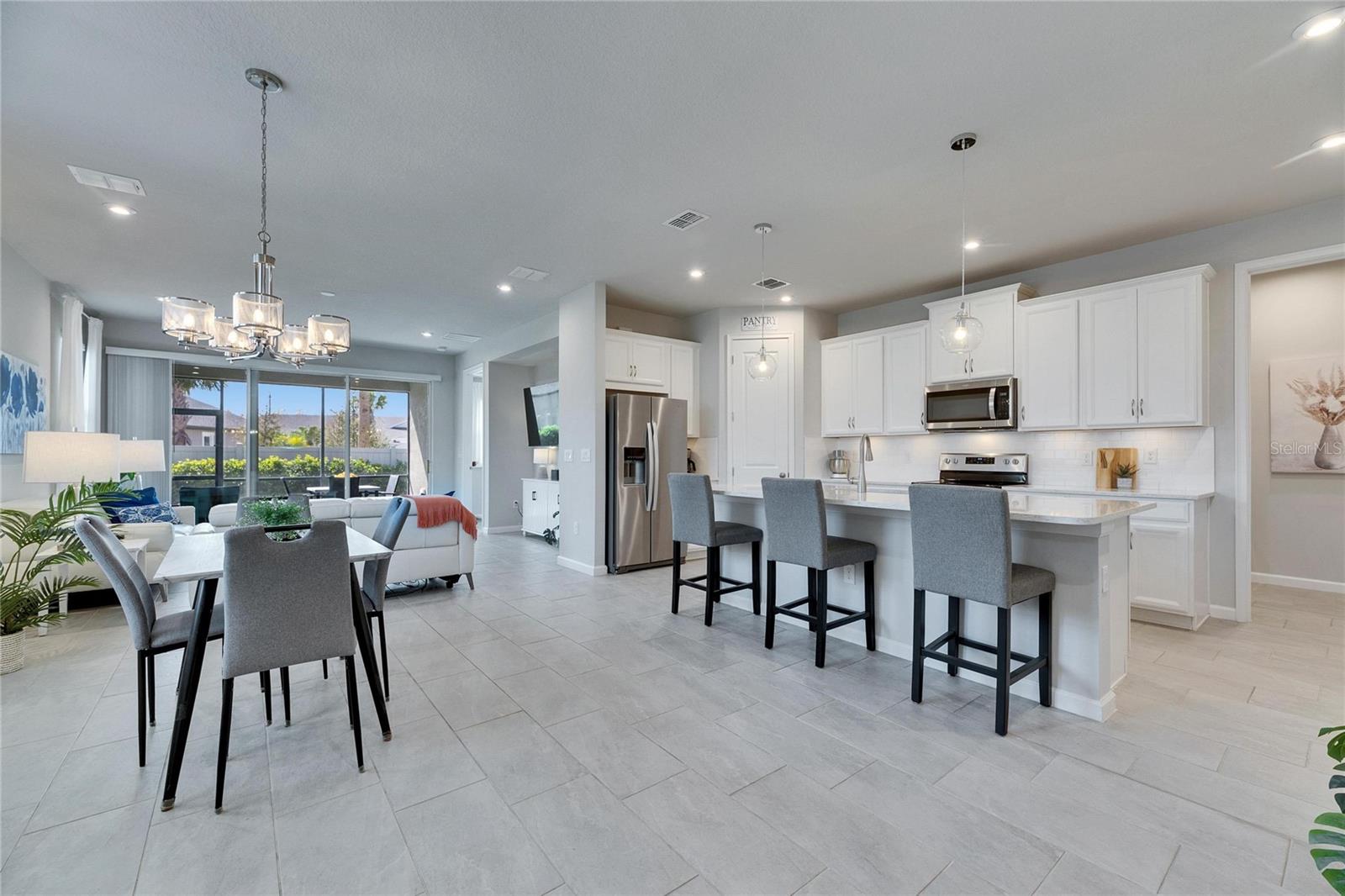 3753 MAXWELL PARK DRIVE