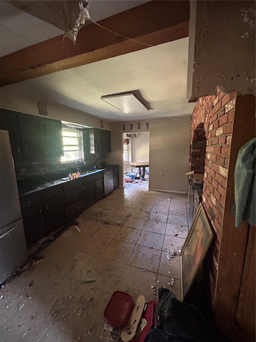 RIDGE MANOR LEISURE - Residential