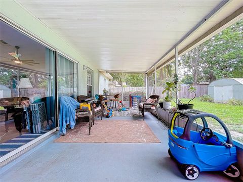 A home in EUSTIS