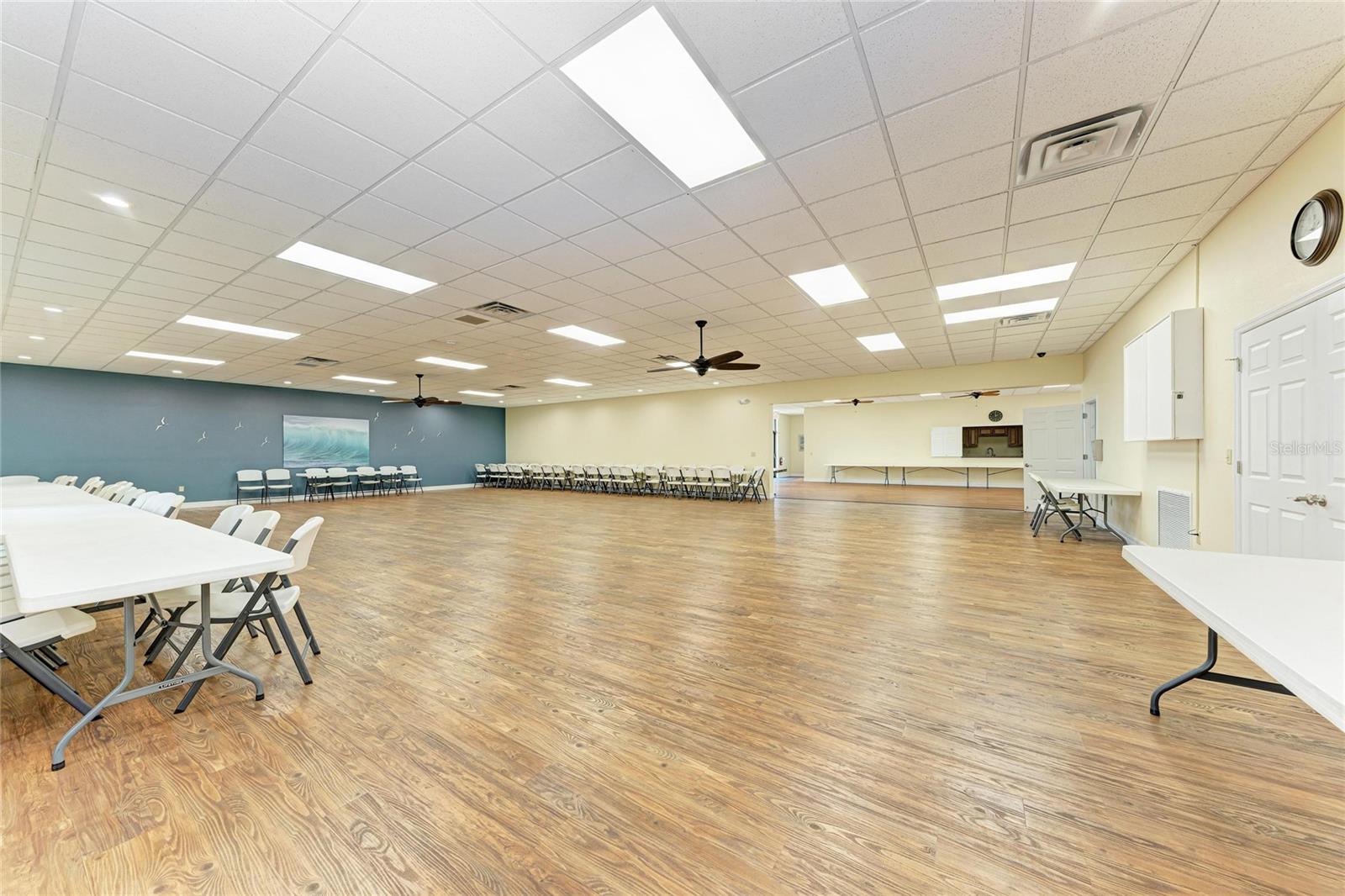 THE VILLAS OF LAKESIDE SOUTH - Residential