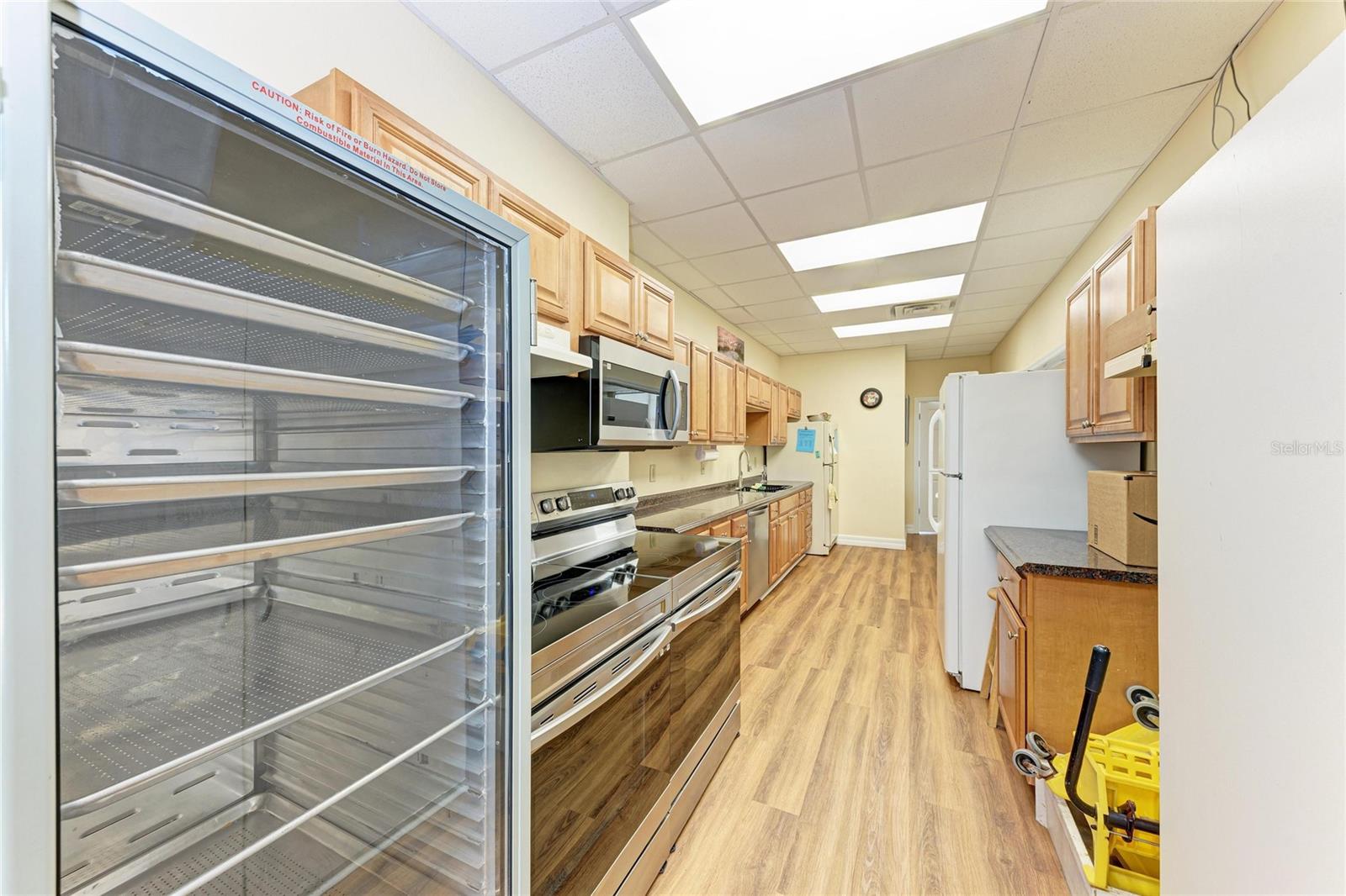 THE VILLAS OF LAKESIDE SOUTH - Residential