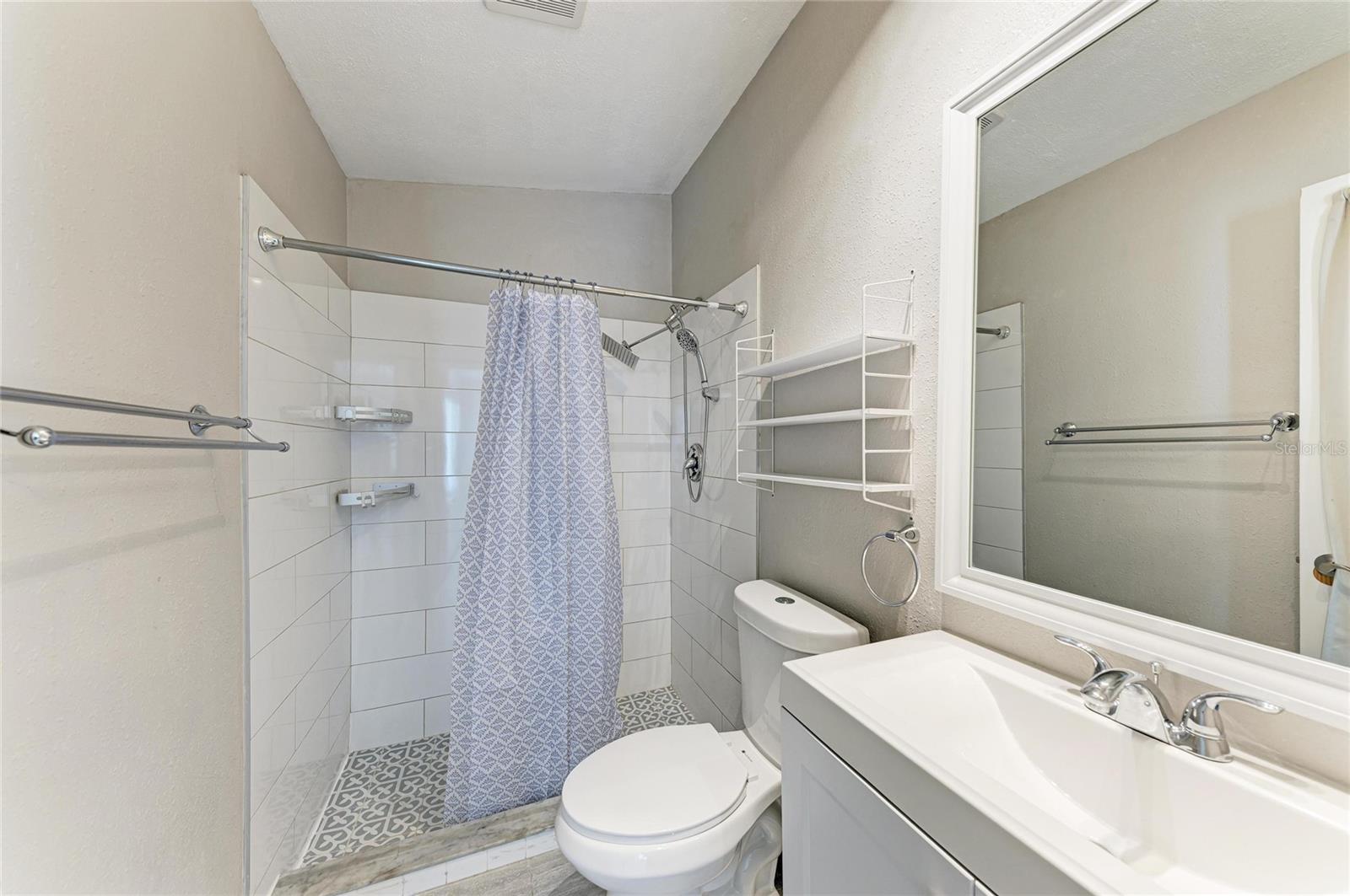 THE VILLAS OF LAKESIDE SOUTH - Residential