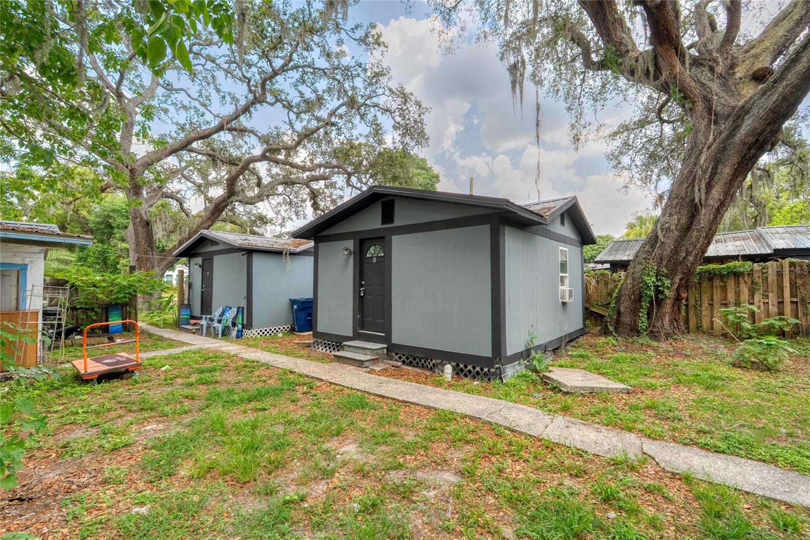 8912 N ASHLEY STREET
