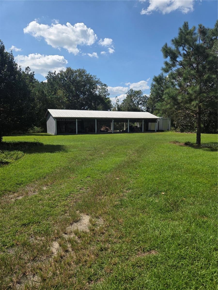 981 BELLS FERRY ROAD 1