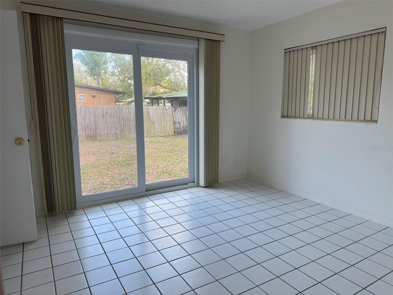 ANTONDALE SUB 2 - Residential Lease