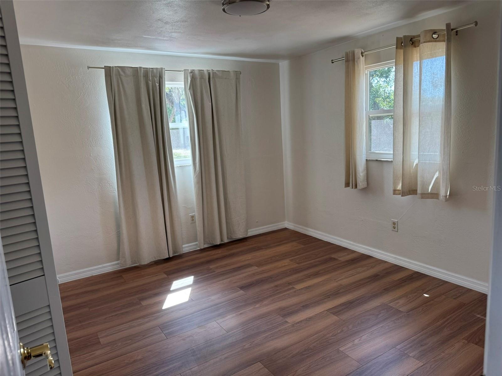 ANTONDALE SUB 2 - Residential Lease