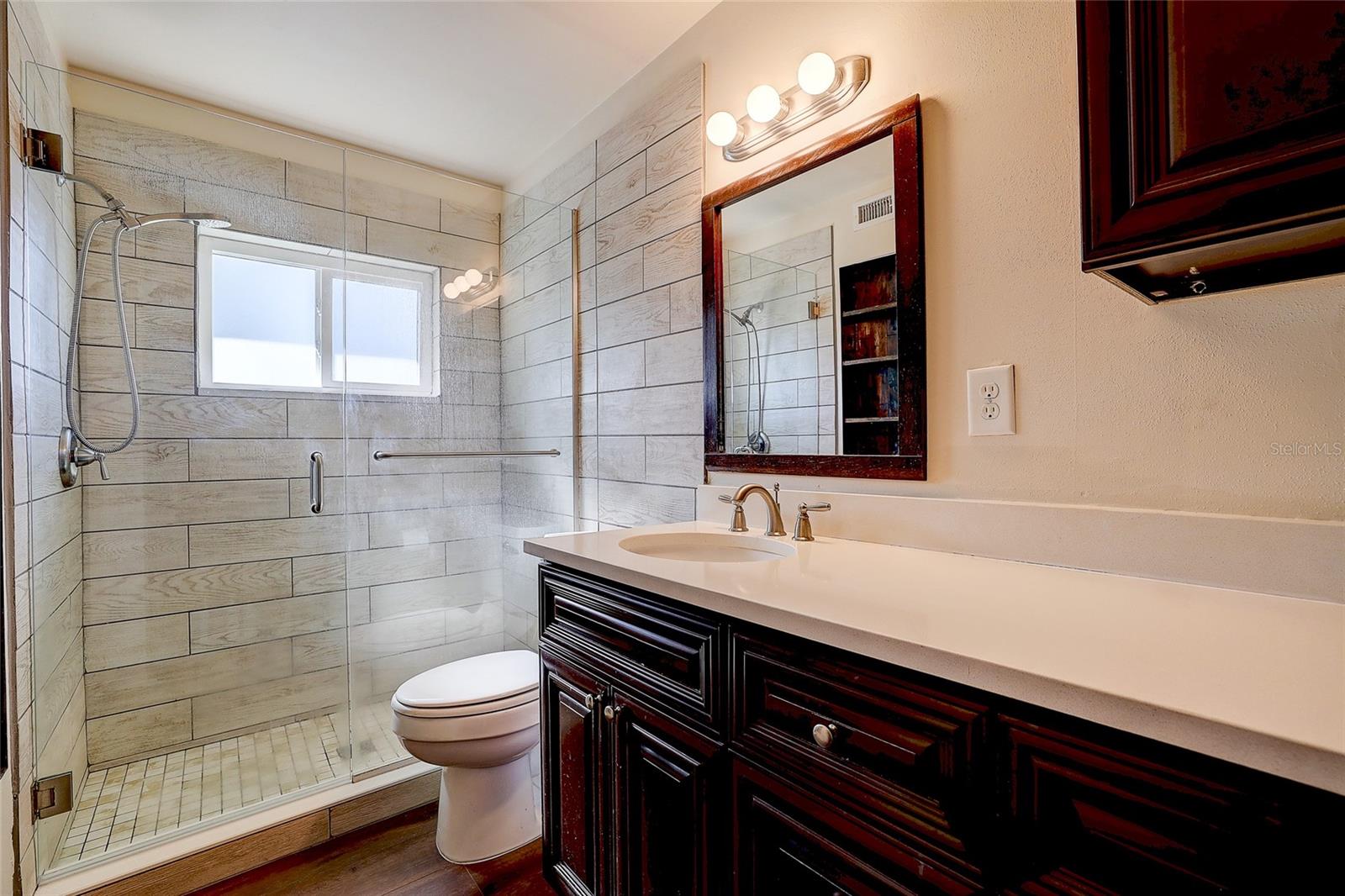 GARDEN APTS - Residential