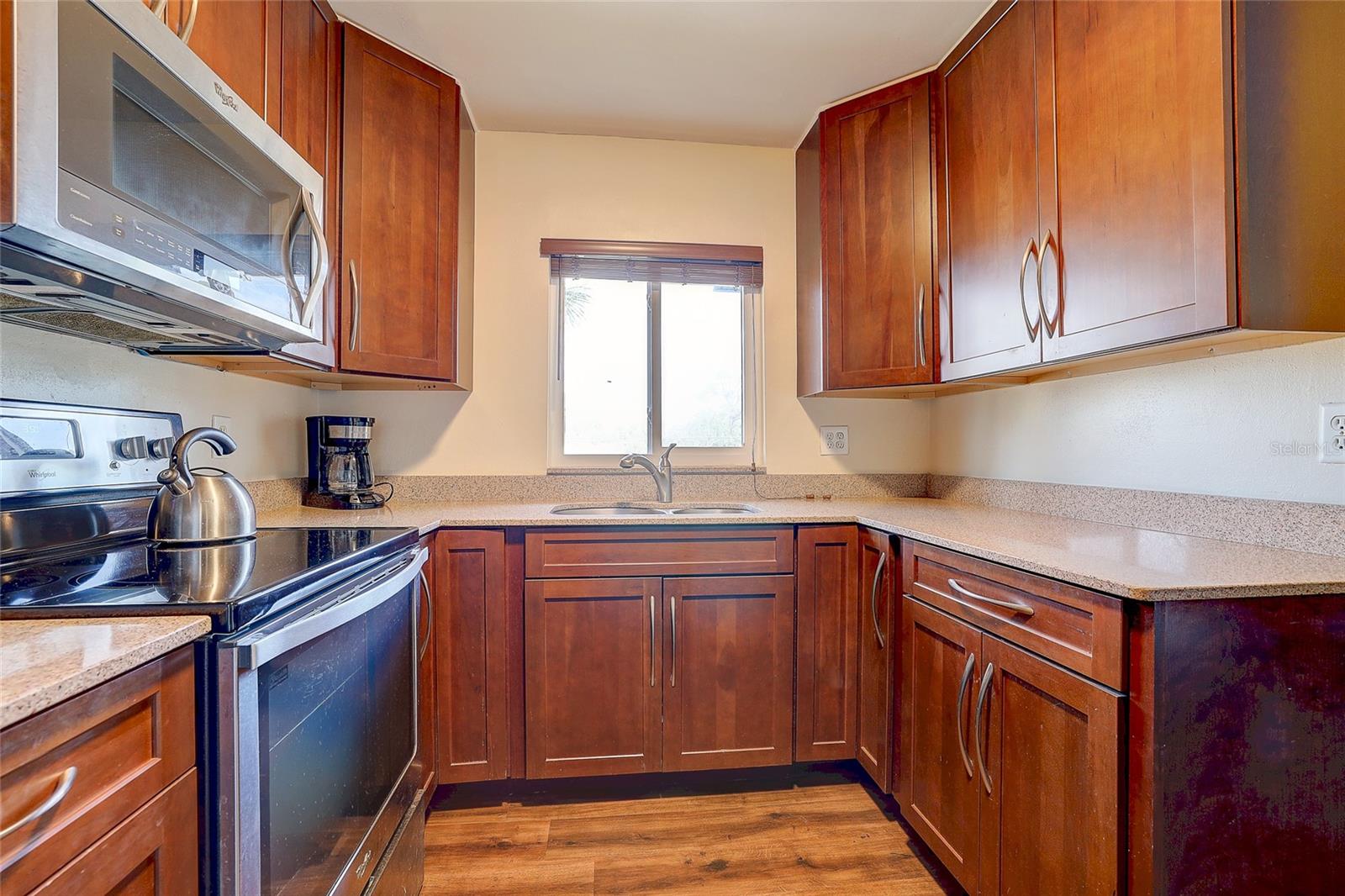 GARDEN APTS - Residential