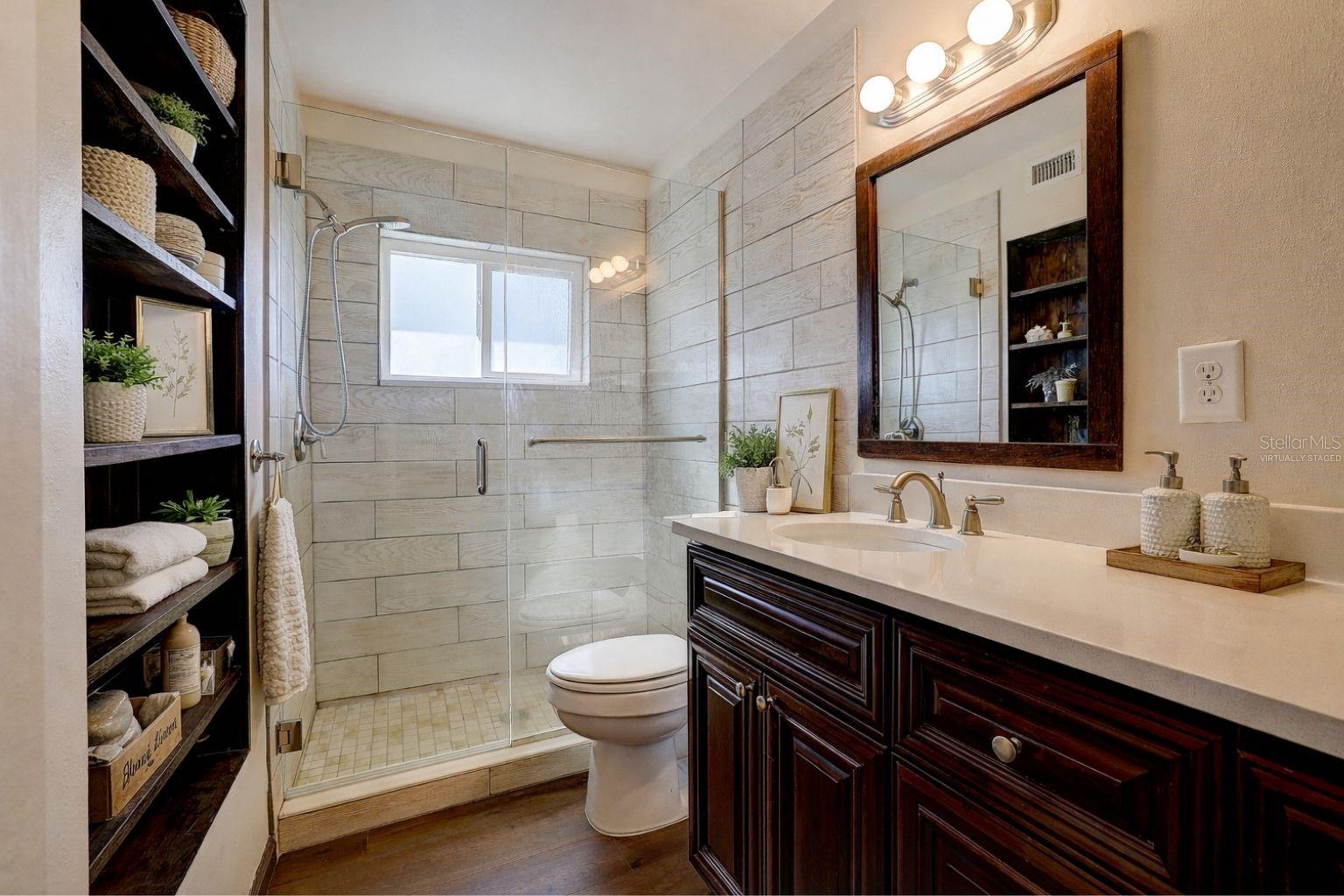 GARDEN APTS - Residential