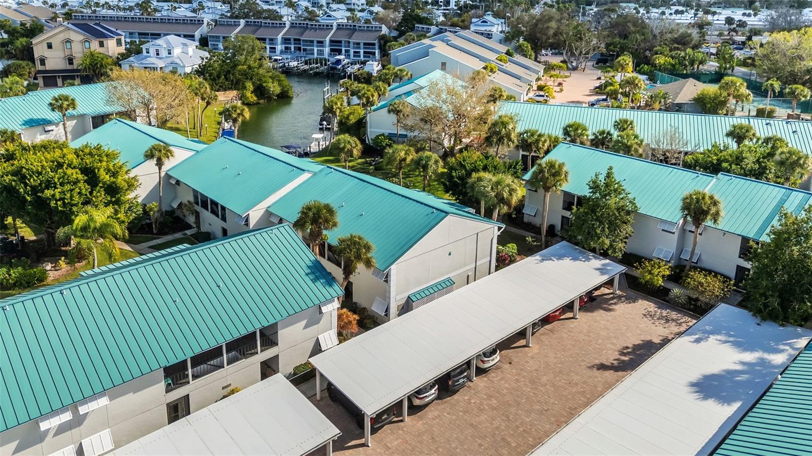 WHITE SANDS VILLAGE - Residential