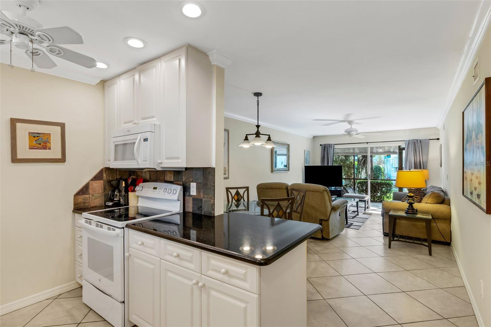 WHITE SANDS VILLAGE - Residential