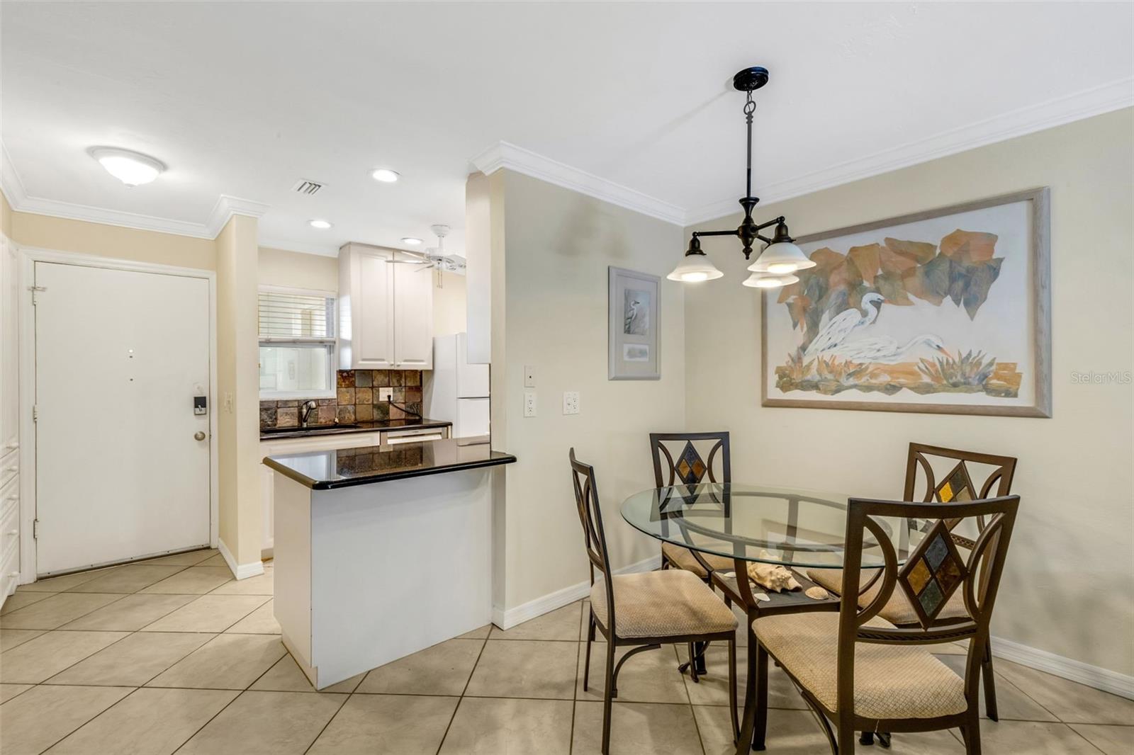 WHITE SANDS VILLAGE - Residential